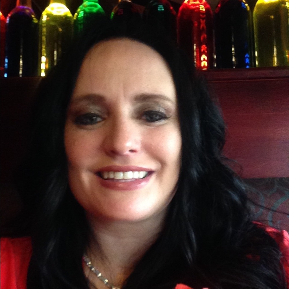 Meet your Posher, Cecily